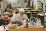 Artisan-Paul-Williams-luthier